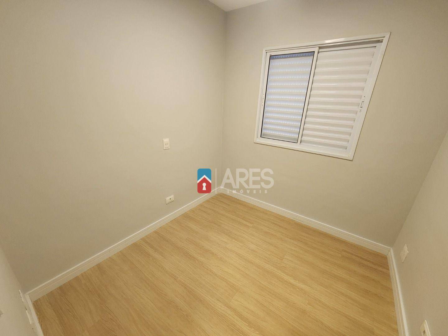 Apartamento à venda com 2 quartos, 60m² - Foto 8