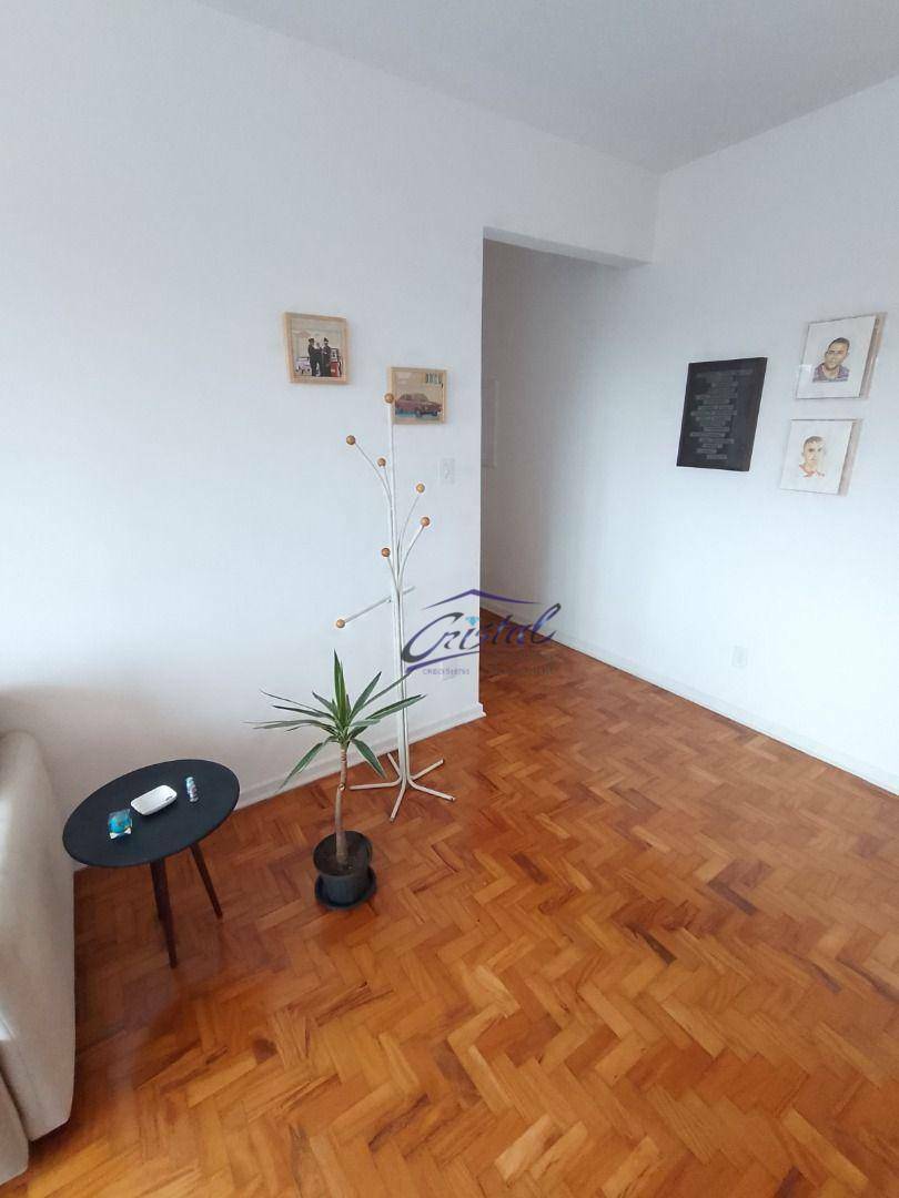 Apartamento à venda com 3 quartos, 113m² - Foto 1