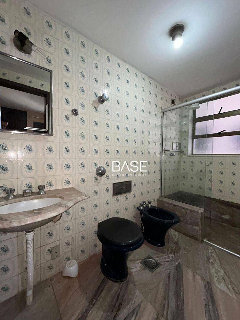Apartamento à venda com 4 quartos, 170m² - Foto 3