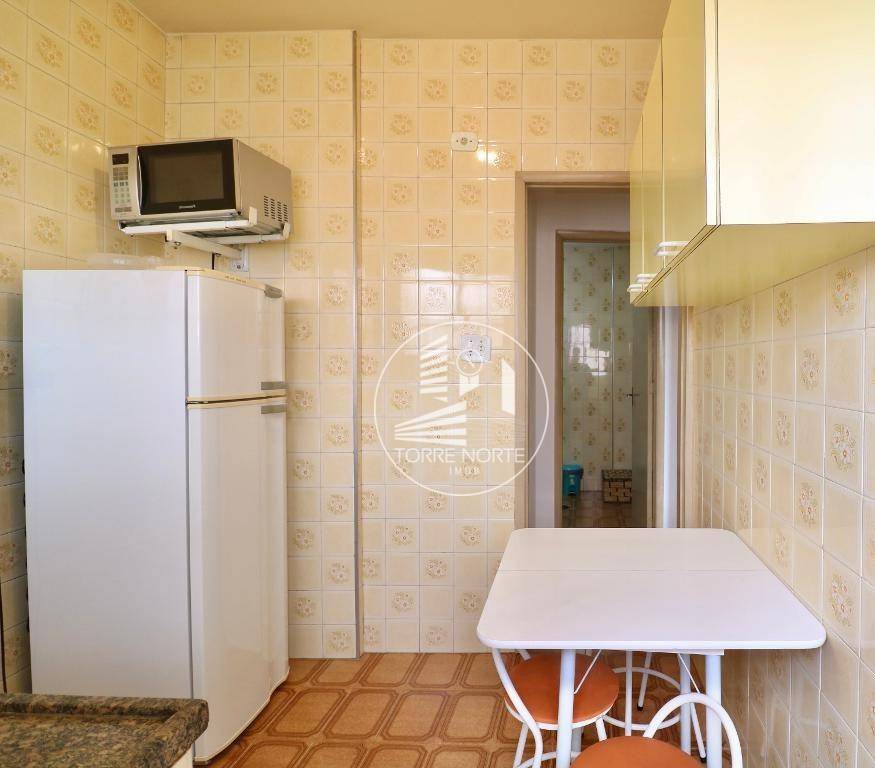 Apartamento à venda com 1 quarto, 48m² - Foto 8