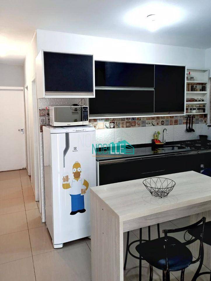 Casa à venda com 2 quartos, 50m² - Foto 8