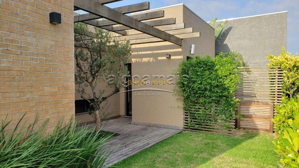 Casa de Condomínio à venda com 4 quartos, 181m² - Foto 1