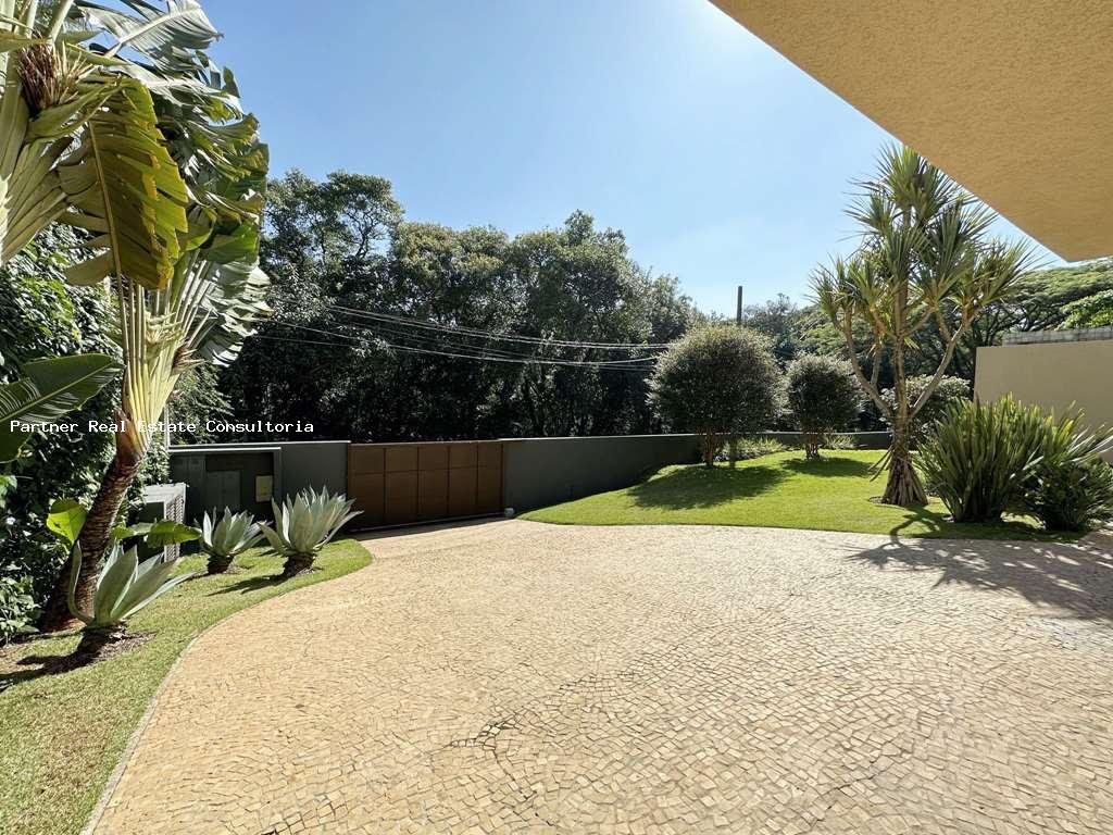 Casa de Condomínio à venda com 5 quartos, 1268m² - Foto 3