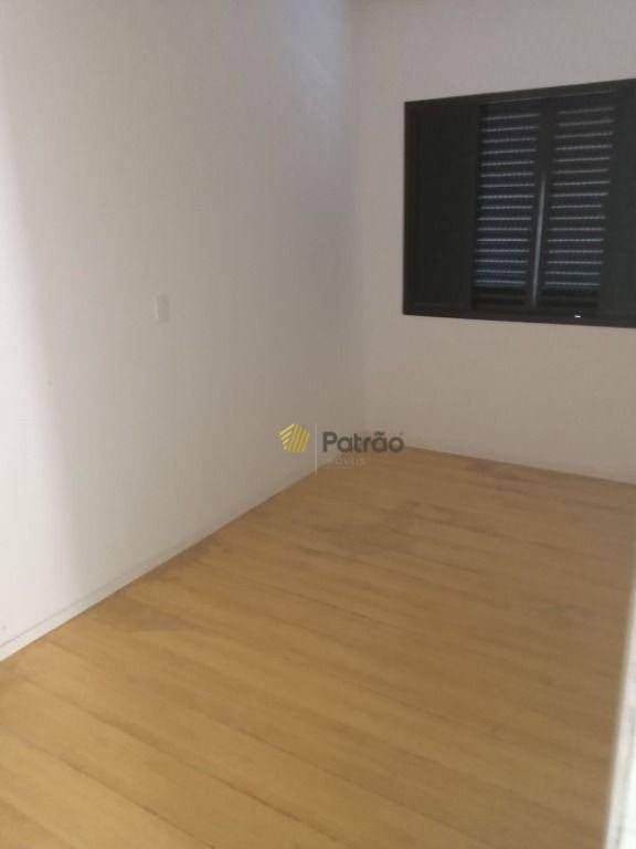 Sobrado à venda com 3 quartos, 350m² - Foto 6