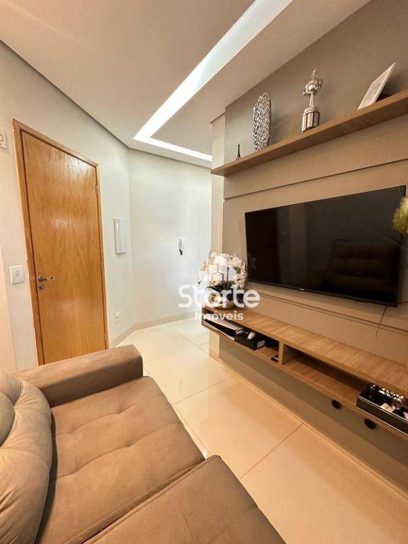 Apartamento à venda com 2 quartos, 47m² - Foto 4