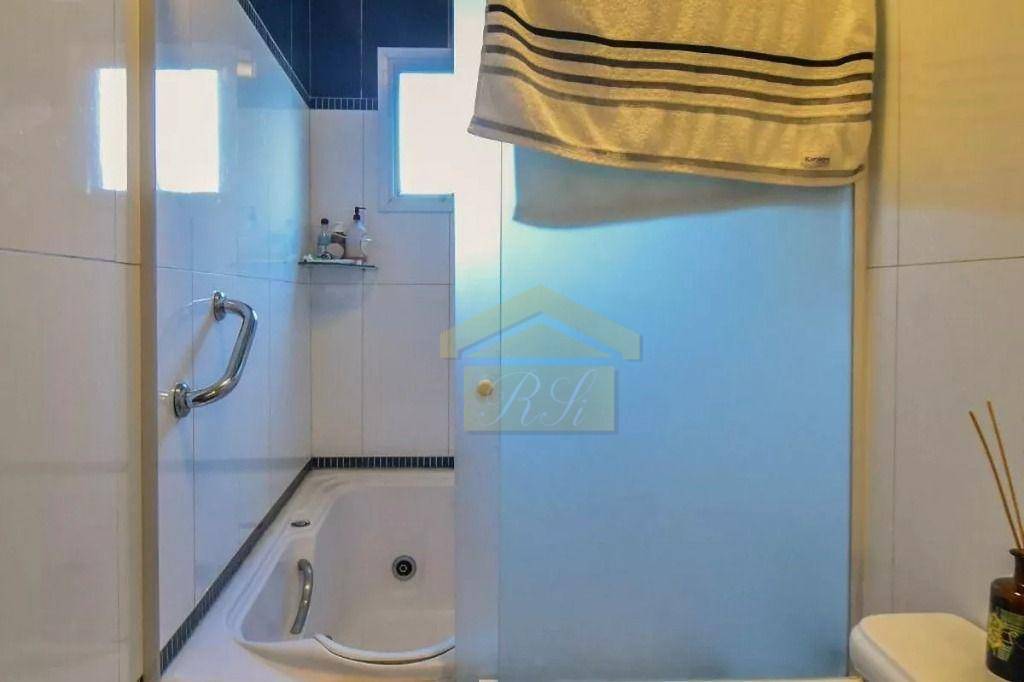 Sobrado à venda com 3 quartos, 200m² - Foto 21