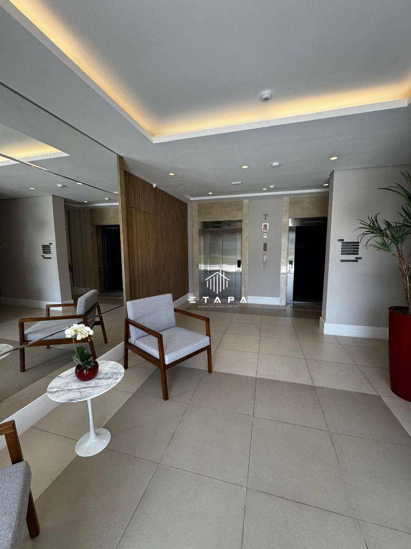 Apartamento à venda com 2 quartos, 87m² - Foto 3