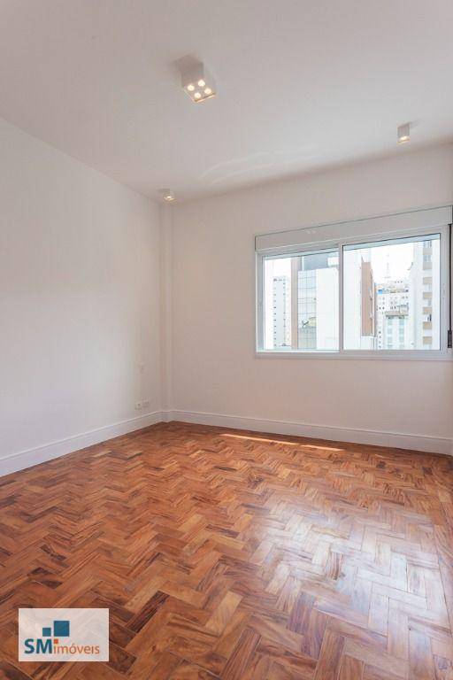 Apartamento à venda com 4 quartos, 382m² - Foto 11