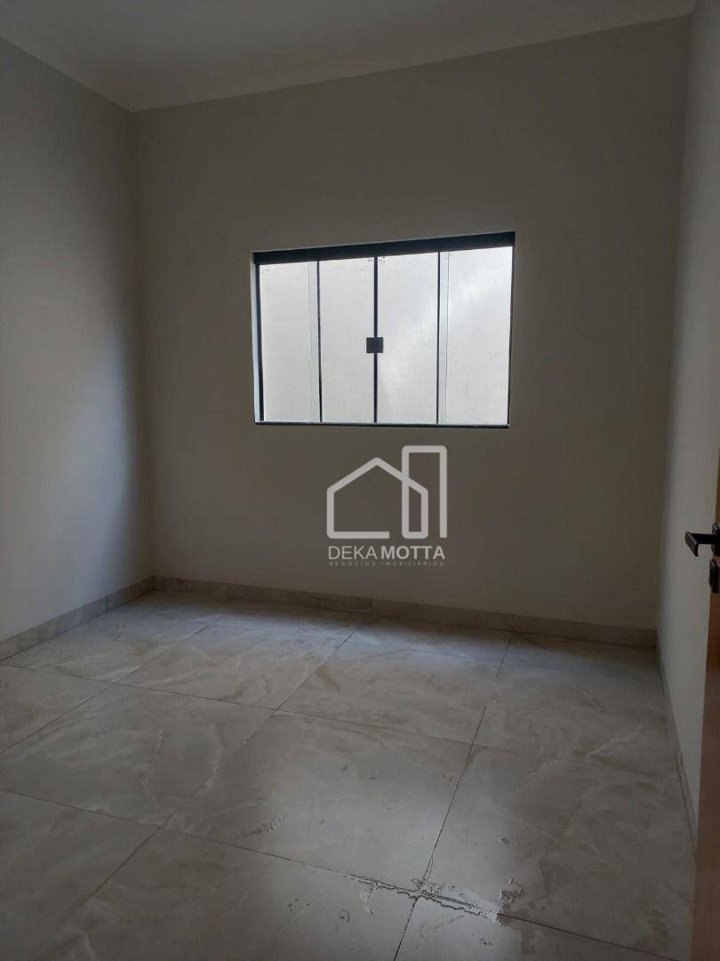 Casa à venda com 3 quartos, 119m² - Foto 14