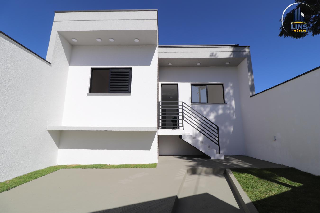 Casa à venda com 3 quartos, 136m² - Foto 2