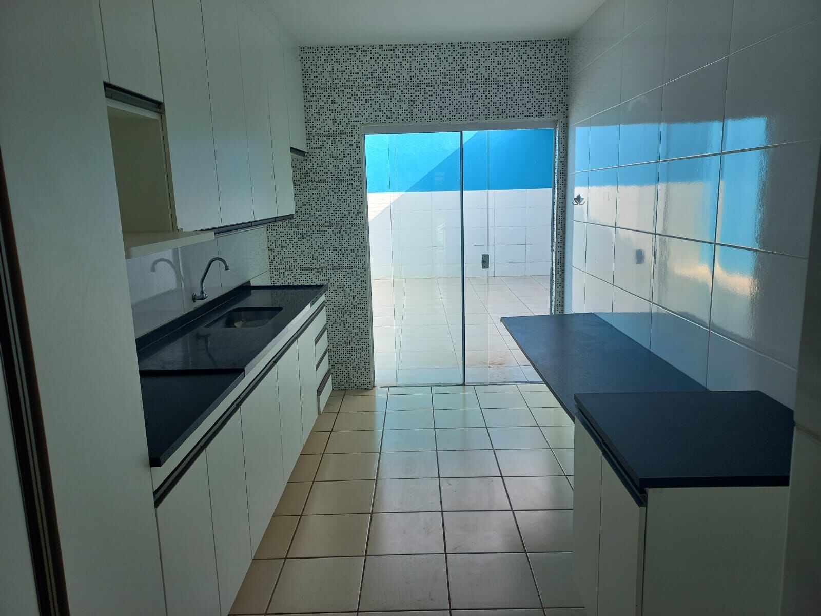 Casa para alugar com 2 quartos, 173m² - Foto 4