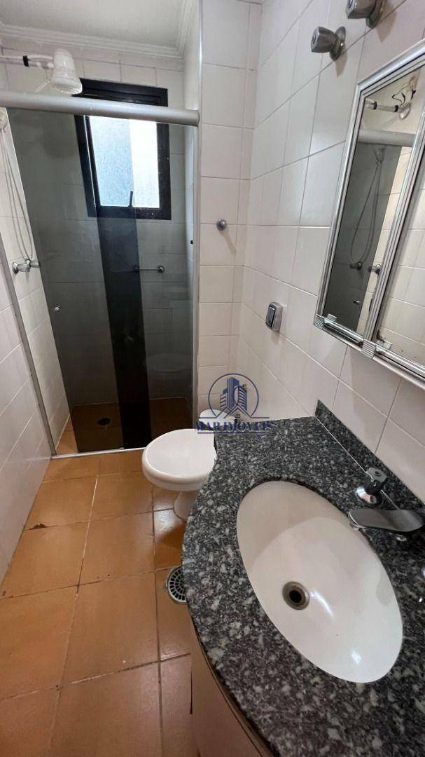 Apartamento para alugar com 3 quartos, 125m² - Foto 6