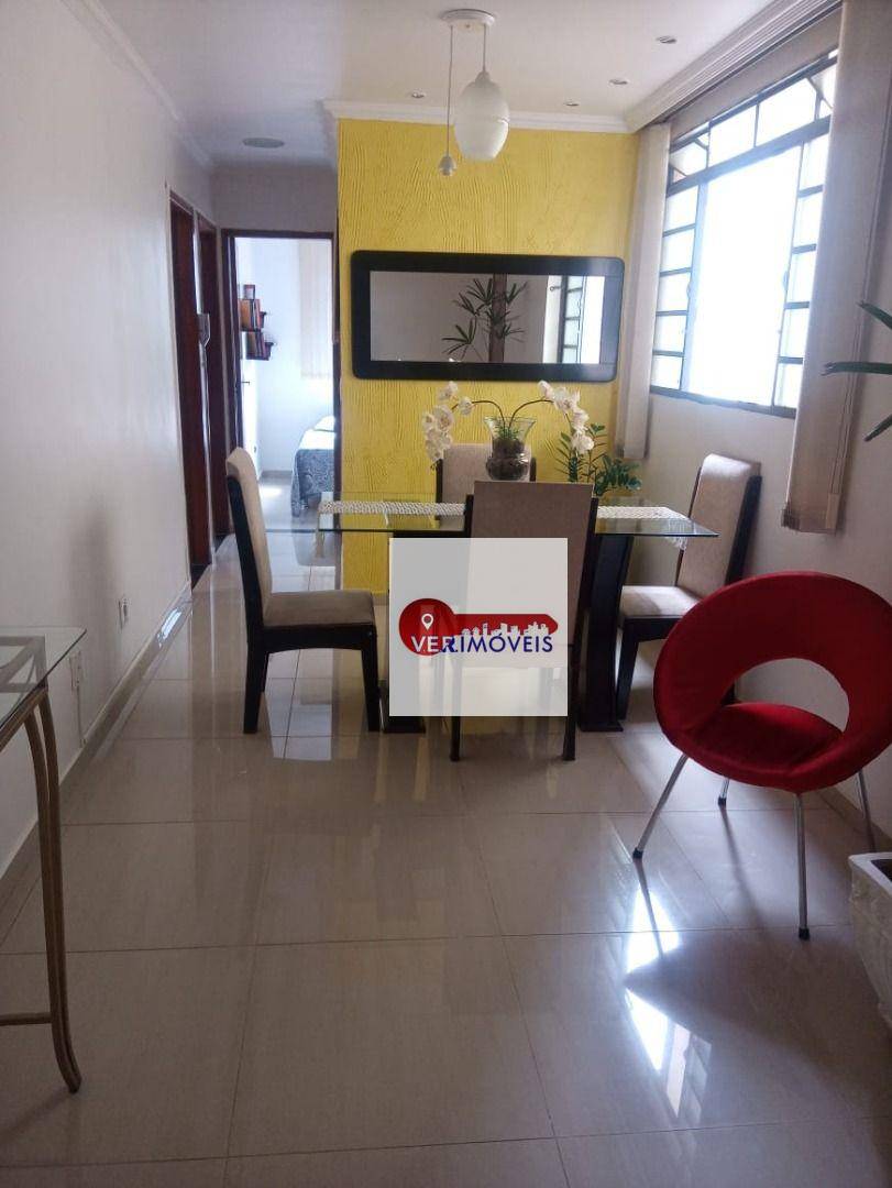 Apartamento à venda com 3 quartos, 75m² - Foto 1