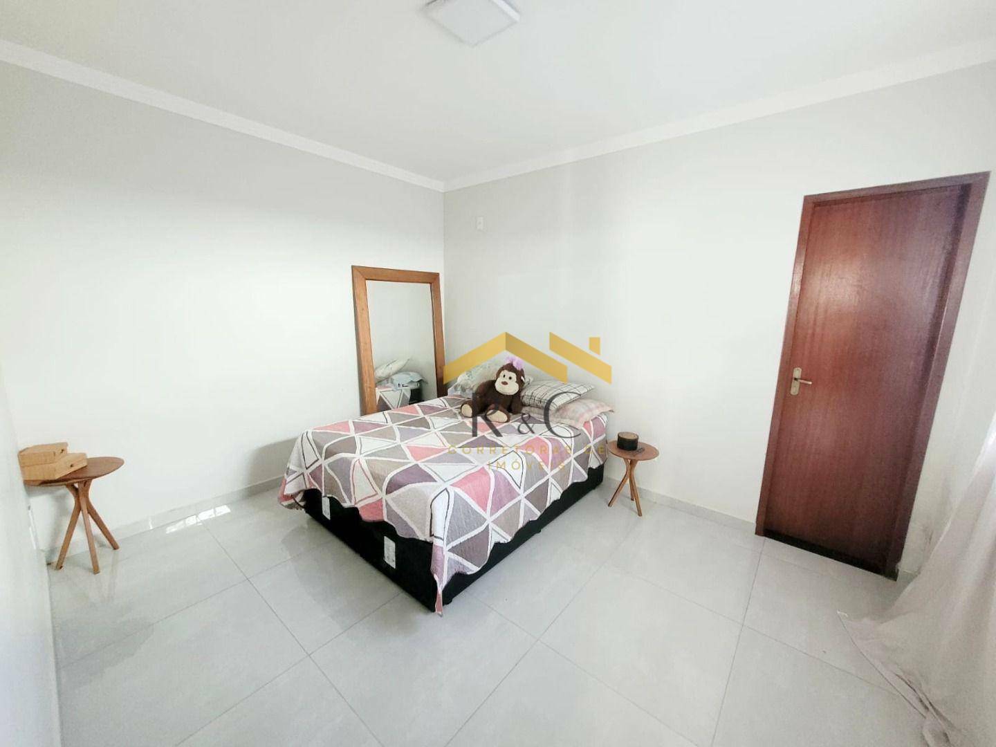 Casa à venda com 3 quartos, 70m² - Foto 18