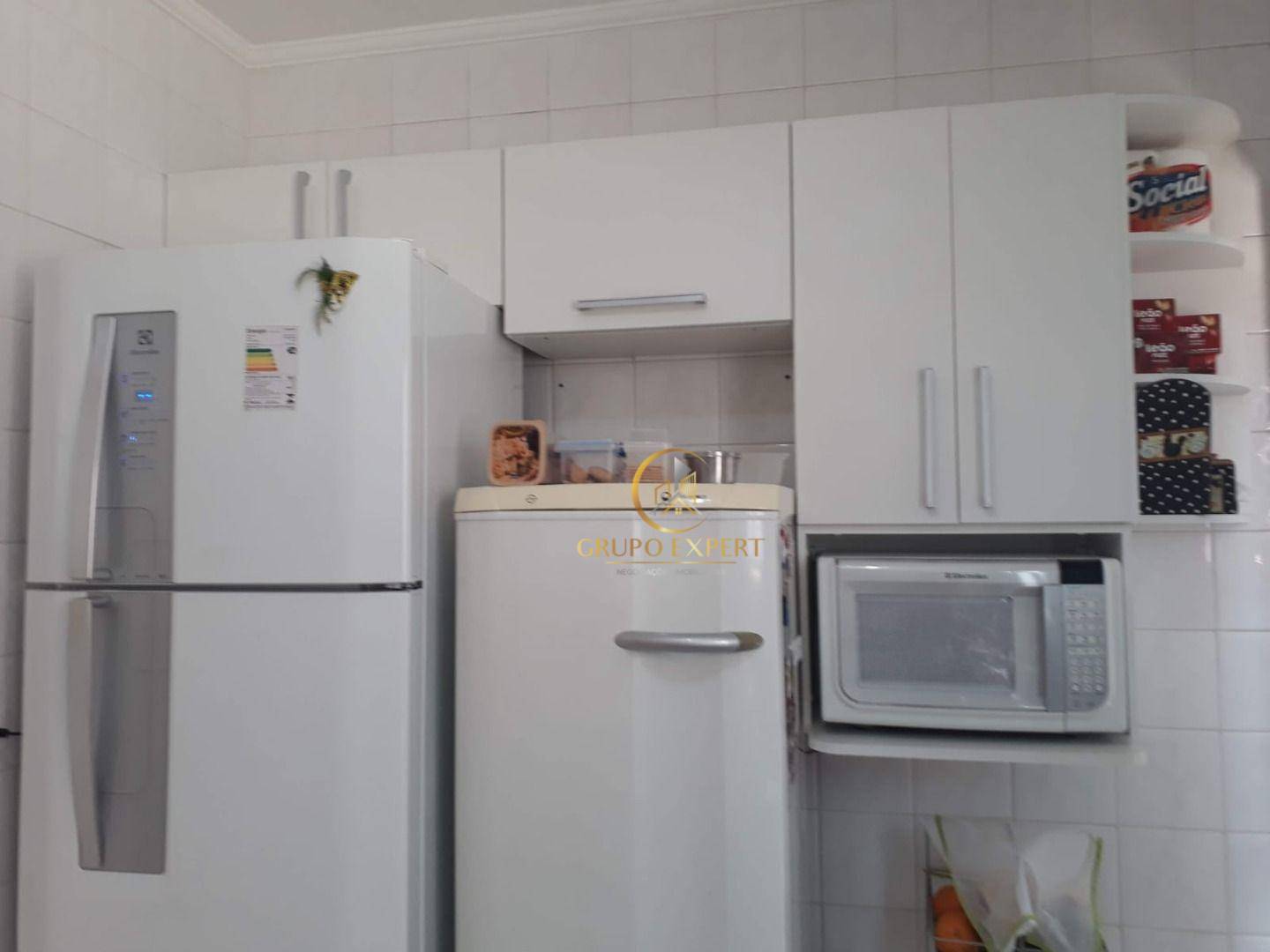 Apartamento à venda com 2 quartos, 104m² - Foto 1