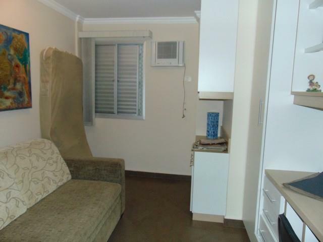 Apartamento à venda com 3 quartos, 140m² - Foto 14