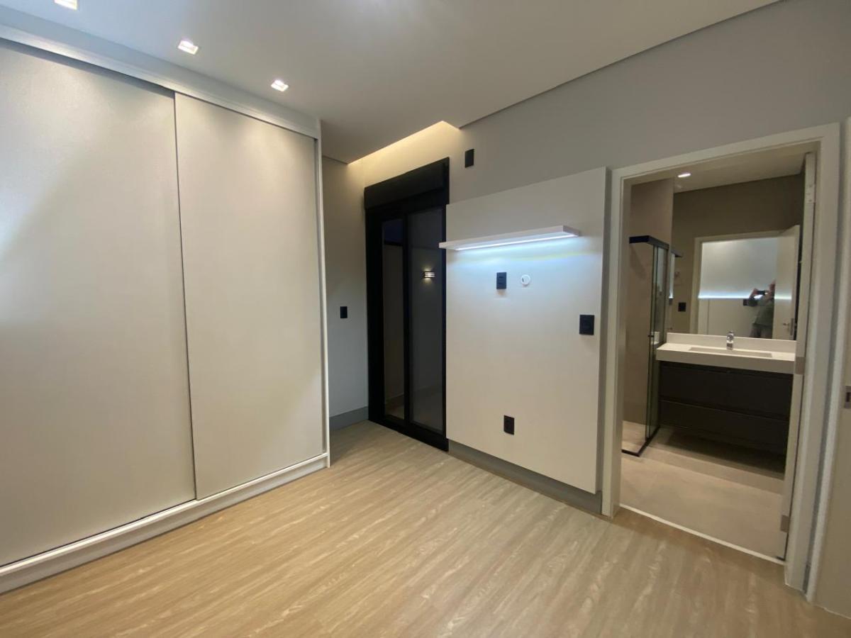 Casa de Condomínio à venda com 3 quartos, 360m² - Foto 25