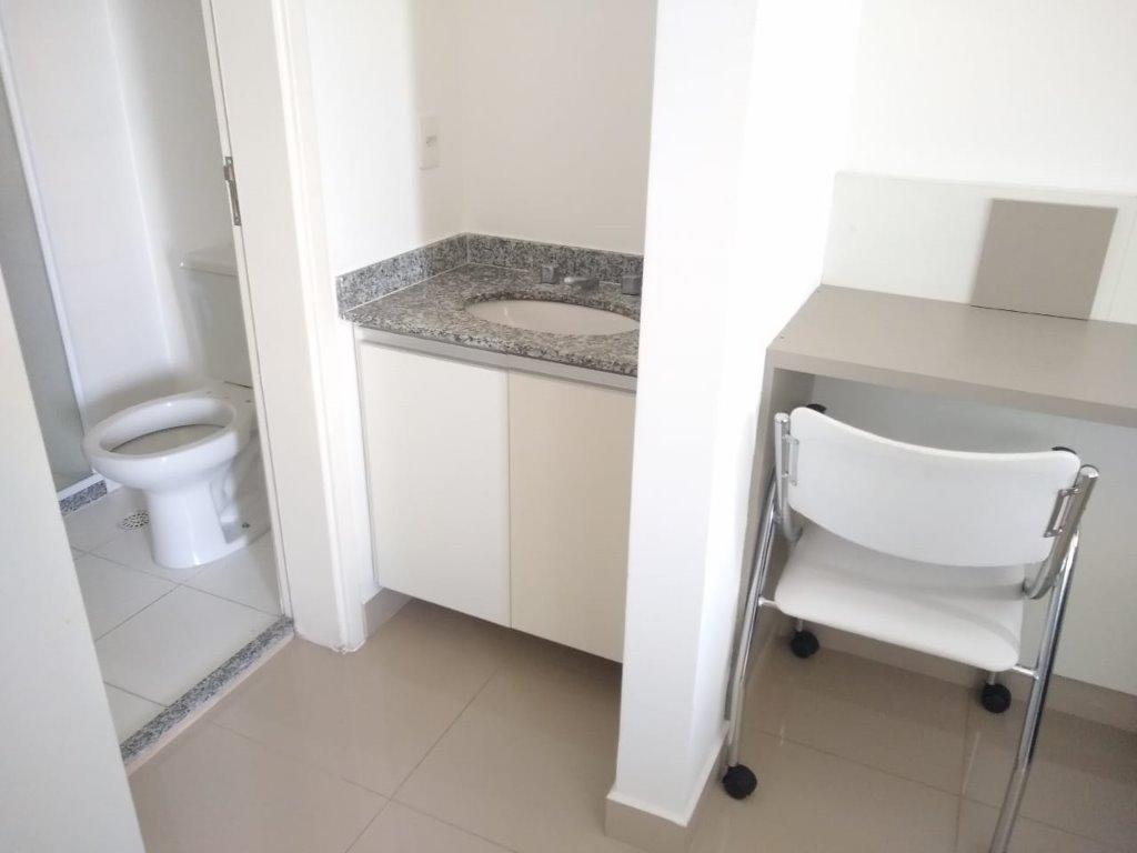 Apartamento para alugar com 1 quarto, 42m² - Foto 8