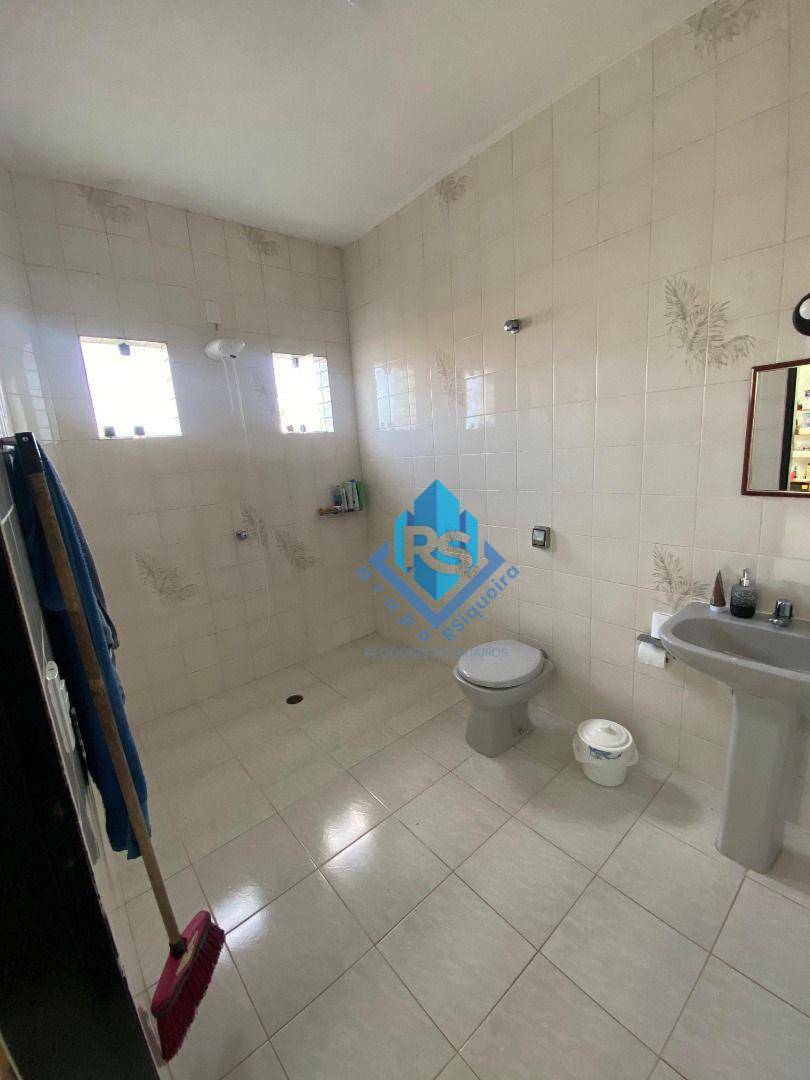 Sobrado à venda com 2 quartos, 233m² - Foto 28