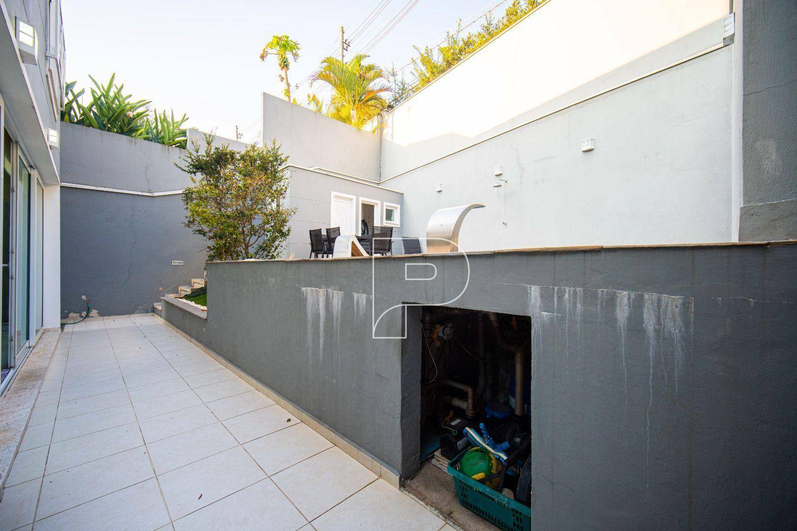 Casa de Condomínio à venda com 5 quartos, 245m² - Foto 44