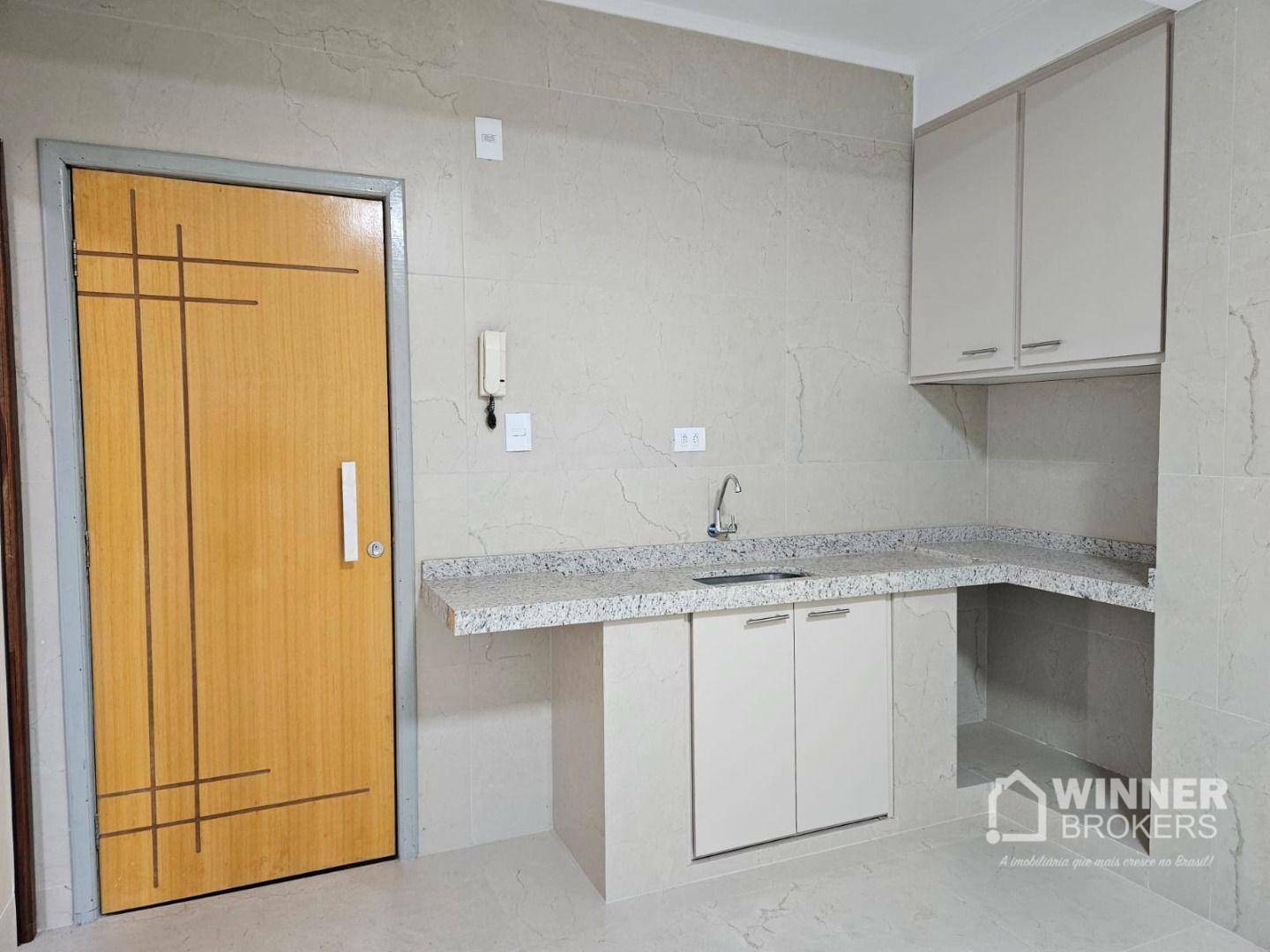 Apartamento para alugar com 3 quartos, 158m² - Foto 4