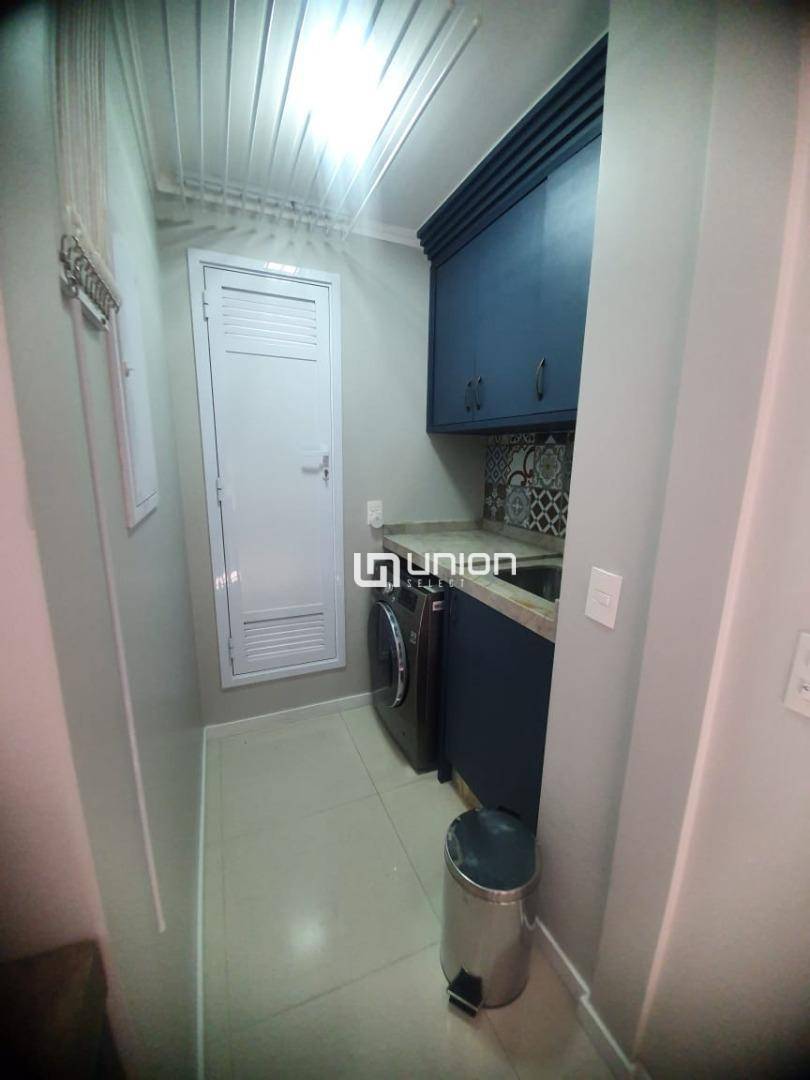 Apartamento à venda com 2 quartos, 66m² - Foto 5