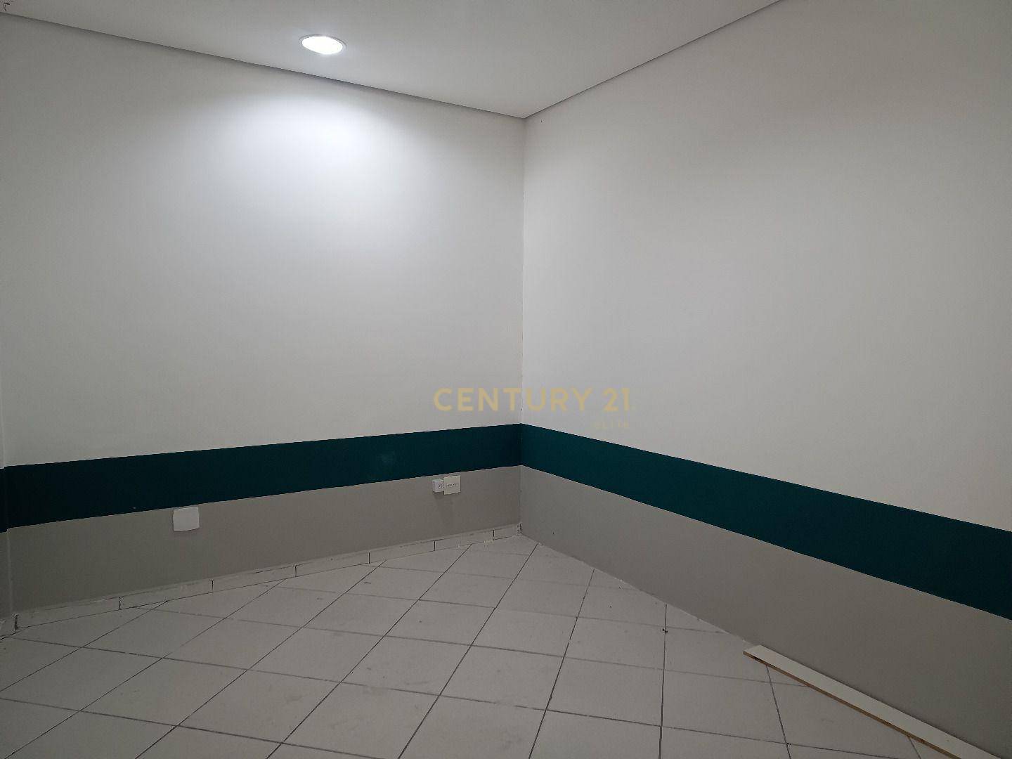 Casa para alugar, 2185m² - Foto 9