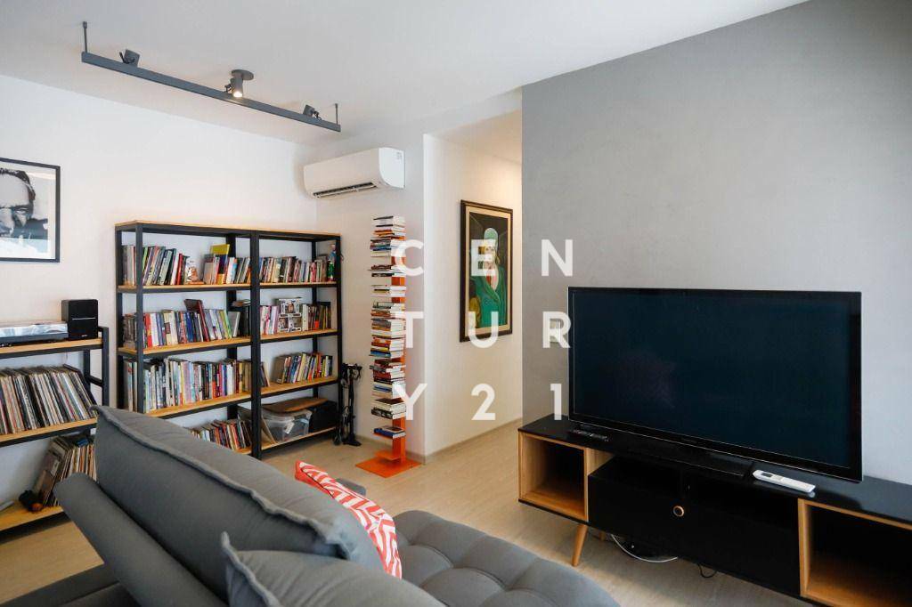 Apartamento à venda com 2 quartos, 69m² - Foto 4