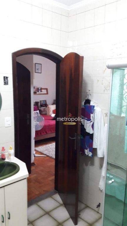 Sobrado à venda com 3 quartos, 250m² - Foto 26