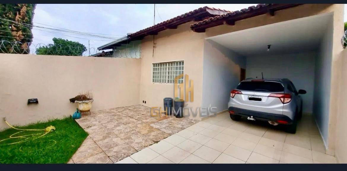 Casa à venda com 3 quartos, 170m² - Foto 1