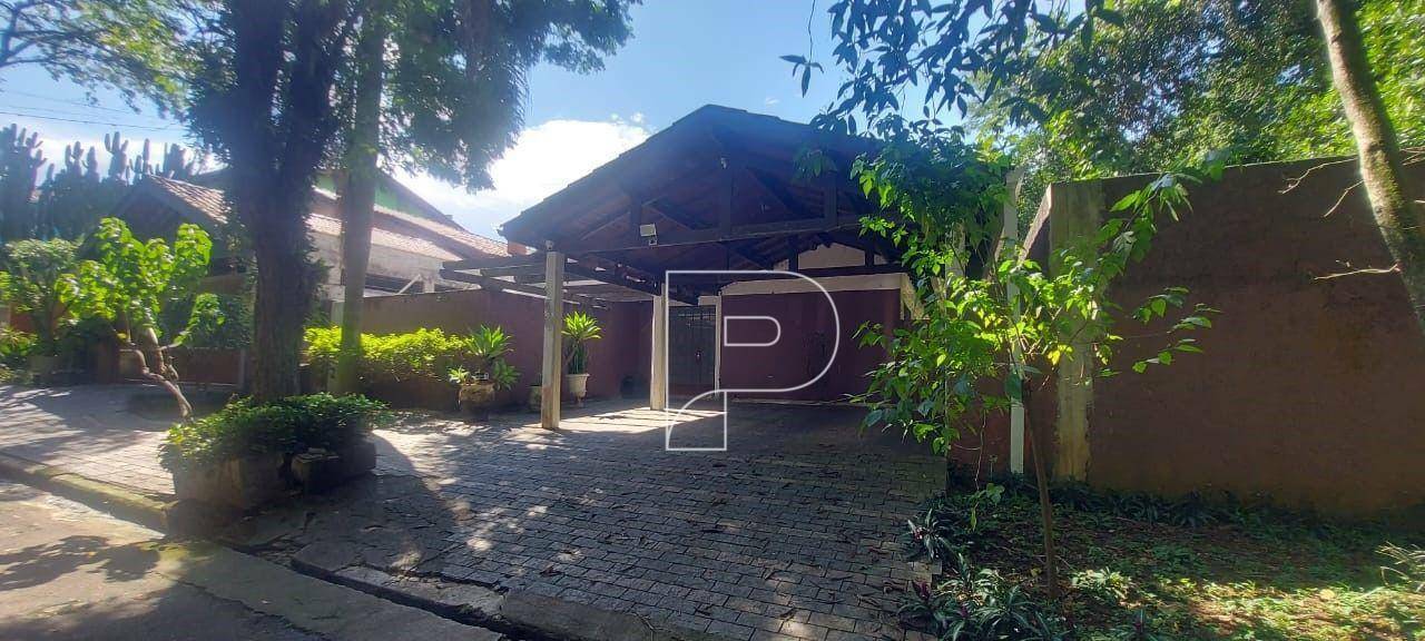 Casa de Condomínio à venda e aluguel com 4 quartos, 220m² - Foto 2