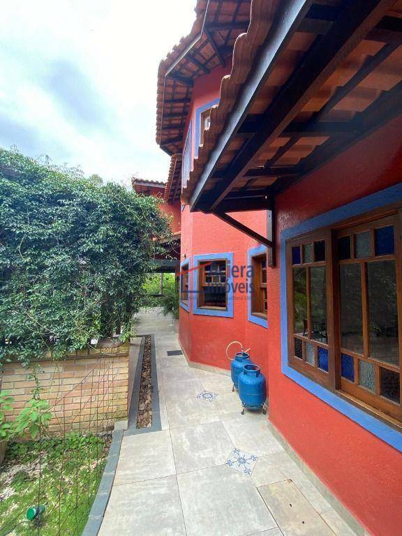 Casa de Condomínio à venda e aluguel com 4 quartos, 271m² - Foto 46