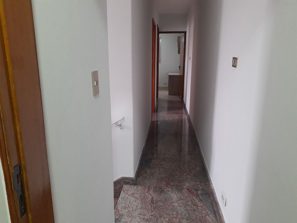 Sobrado à venda com 4 quartos, 250m² - Foto 20