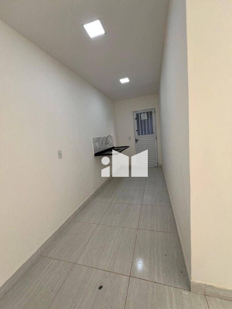 Casa à venda com 3 quartos, 360M2 - Foto 2