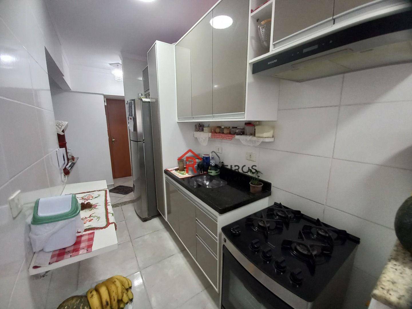 Apartamento à venda com 2 quartos, 61m² - Foto 20