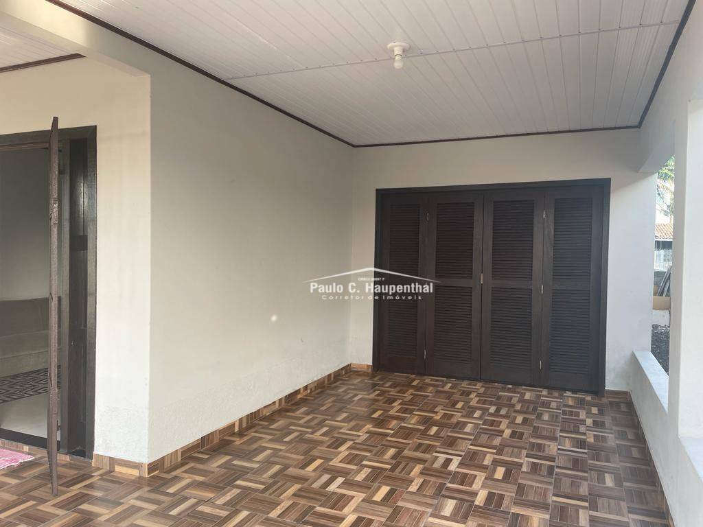 Casa à venda com 3 quartos, 127m² - Foto 3