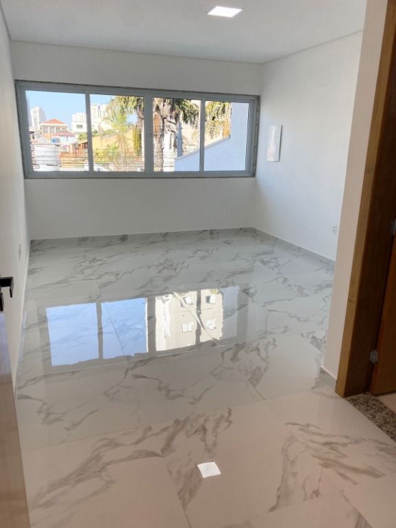 Sobrado à venda com 3 quartos, 240m² - Foto 6