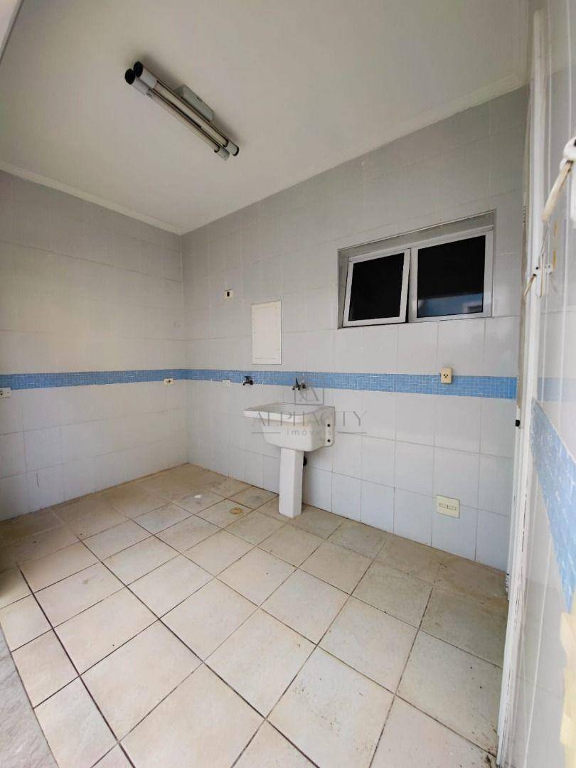 Casa de Condomínio à venda e aluguel com 4 quartos, 384m² - Foto 20