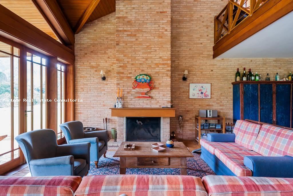 Chácara à venda com 5 quartos, 30000m² - Foto 1