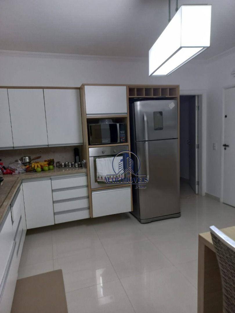 Apartamento à venda com 3 quartos, 140m² - Foto 19