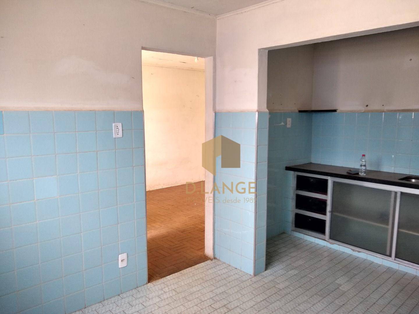 Casa à venda com 2 quartos, 70m² - Foto 14