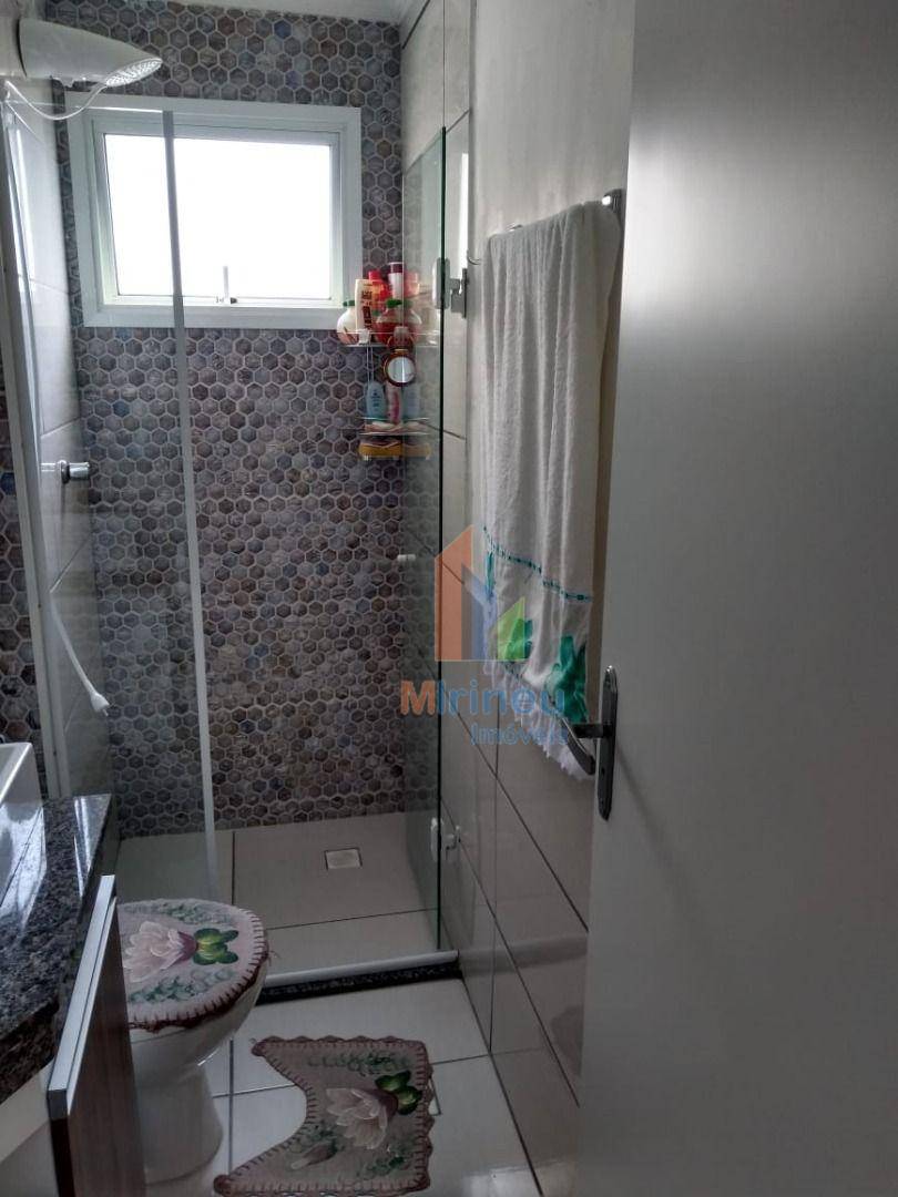 Apartamento à venda com 2 quartos, 57m² - Foto 17
