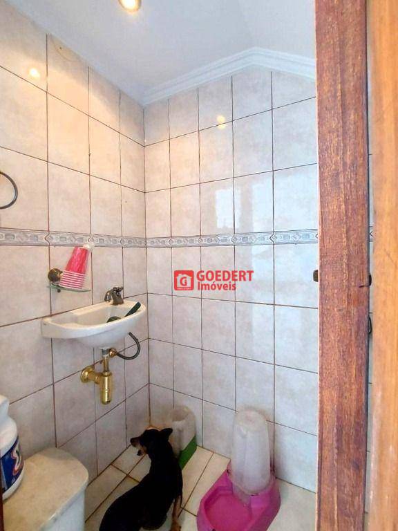 Sobrado à venda com 3 quartos, 264m² - Foto 15