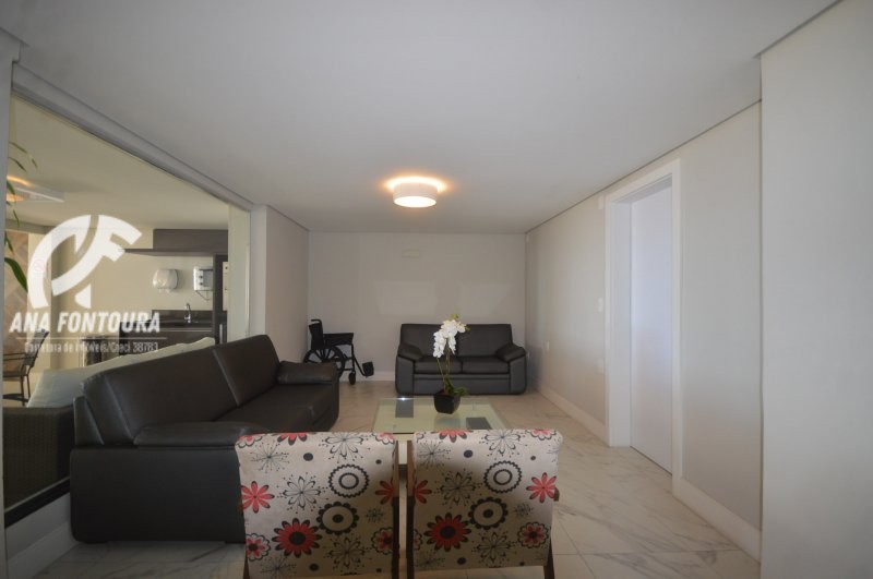 Apartamento à venda com 3 quartos, 98m² - Foto 4