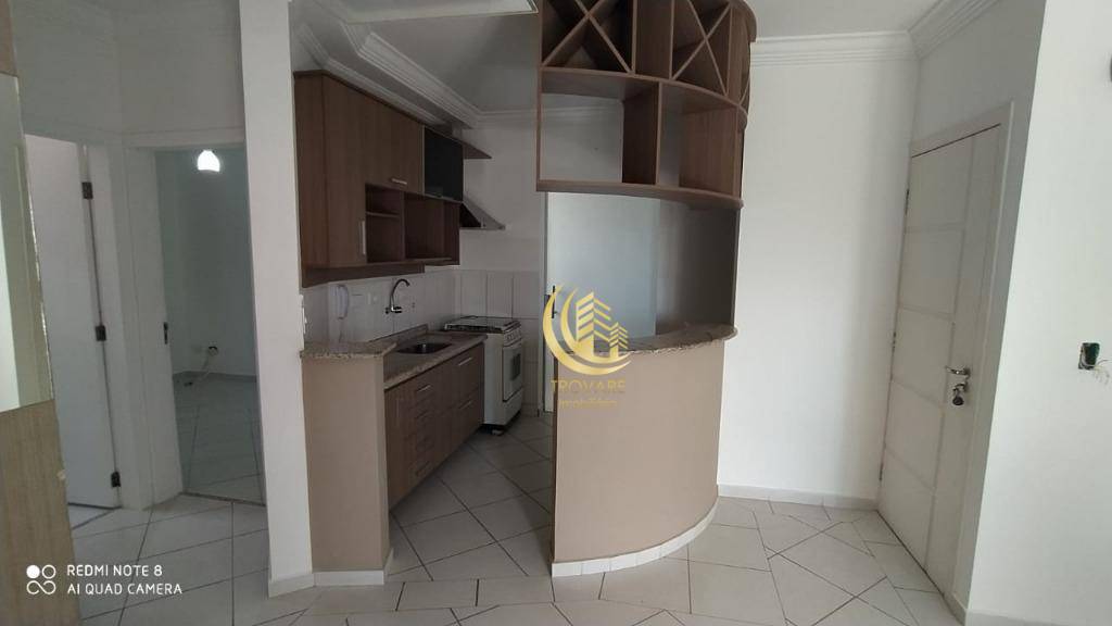 Apartamento à venda com 3 quartos, 75m² - Foto 3