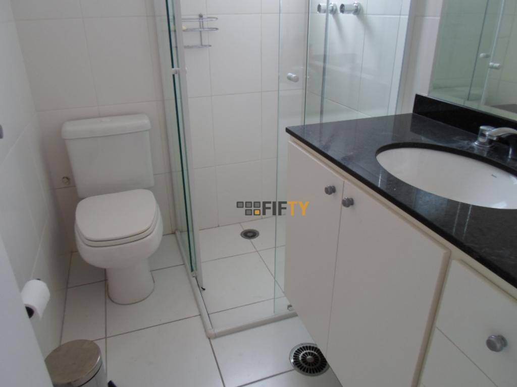 Apartamento para alugar com 3 quartos, 97m² - Foto 28