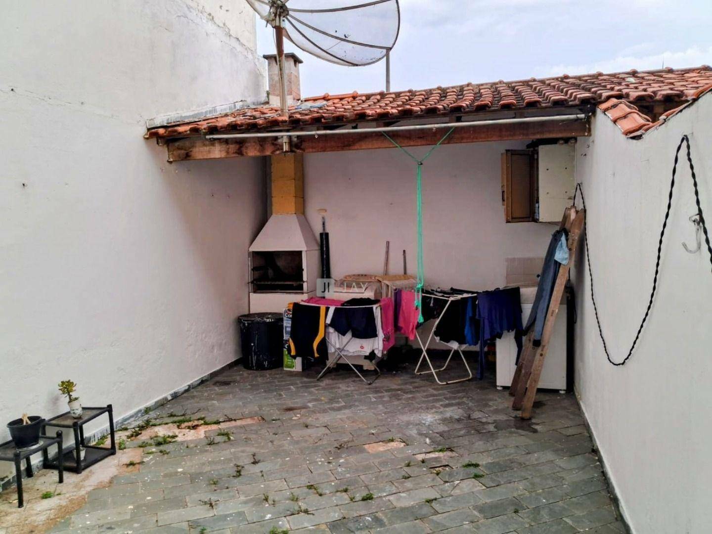 Sobrado à venda com 2 quartos, 120m² - Foto 24