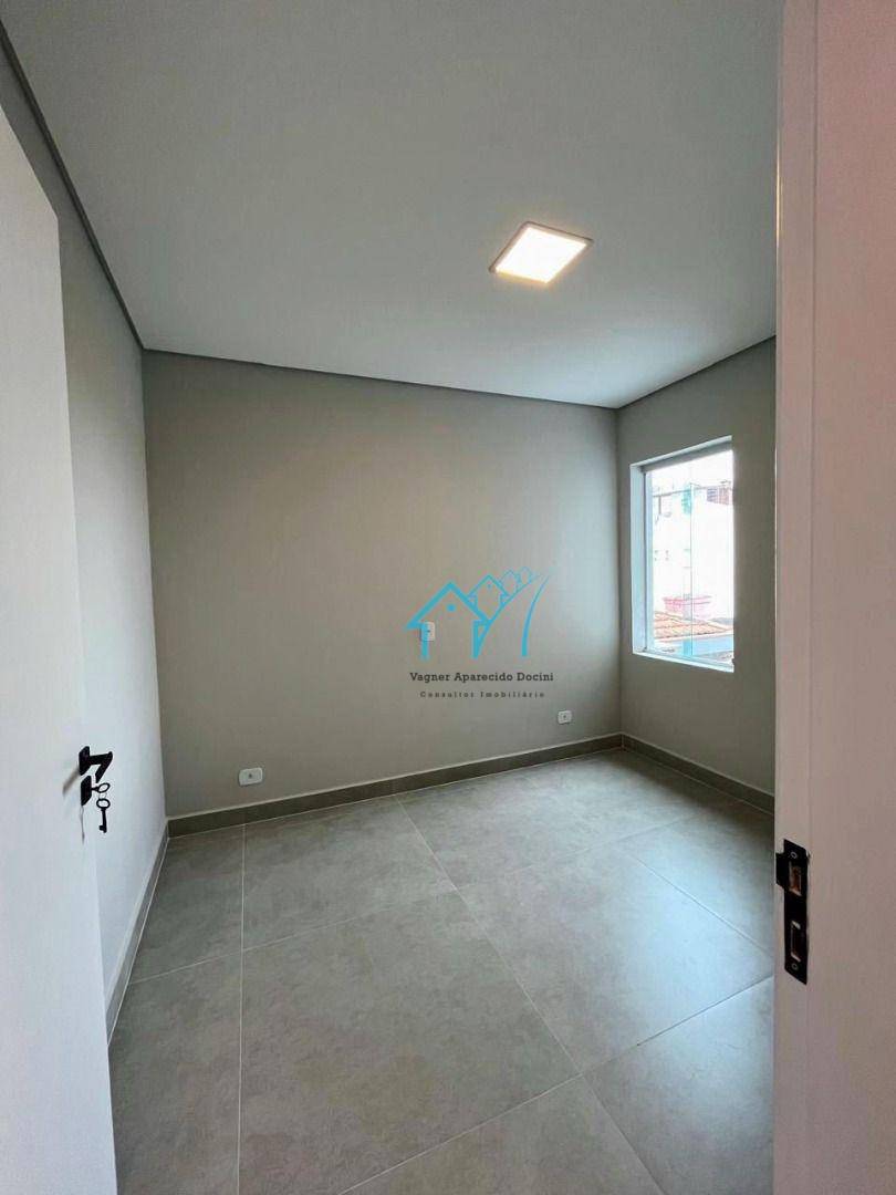 Sobrado à venda com 3 quartos, 180m² - Foto 19