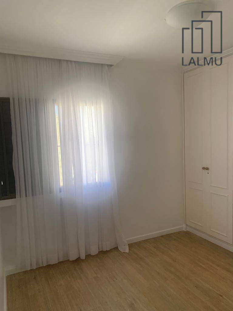 Apartamento para alugar com 3 quartos, 256m² - Foto 28