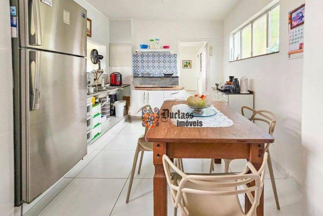 Casa de Condomínio à venda com 5 quartos, 300m² - Foto 31